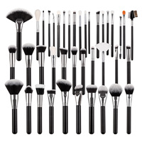 Ensemble de 40 pinceaux éventail personnalisés pour artistes - Pinceaux multifonctionnels pour poudre, sourcils et fard à paupières avec manche en bois et fibres synthétiques