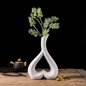 ハート型花瓶デスクトップ植木鉢彫刻モデル家の装飾のためのアート花瓶寝室カウンタートップ装飾ギフト安い花瓶