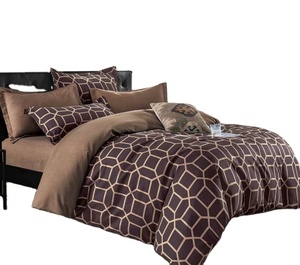 130gsm Sợi Nhỏ Cao Trọng Lượng Bộ Đồ Giường Nhà Đặt 4 Miếng Chăn Bìa Giường Đặt Nữ Hoàng Hình Học Hiện Đại In Tấm Ga Giường Bộ Đồ Giường Bộ - Product Image 4