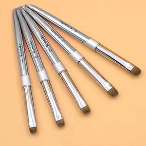 Pinceau à ongles Kolinsky French Tip avec logo personnalisé, stylo professionnel pour nail art, outil de peinture pour ligne française en salon de manucure - Product Image 4