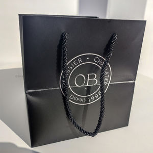 Opulent Chic Trendy Timeless Icónico Escultural Minimalista Sofisticado elástico Venta caliente bolsa de compras para chocolate - Product Image 1