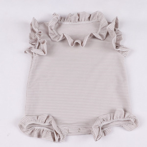 Set di 2 Pezzi per Neonata, Completo in Cotone Waffle con Volant, Body e Pantaloncini, Outfit Estivo per Bambina - Product Image 5