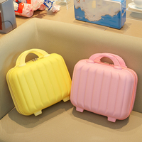 Vente en gros de trousse de maquillage de voyage en PP rigide, nouvelle mode, imperméable, colorée, sac à main unisexe, boîte de rangement pour maquillage avec fermeture éclair