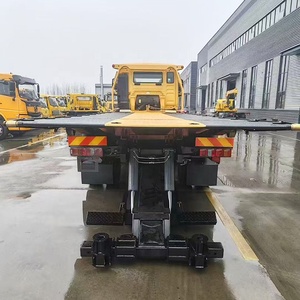 Nouveau Camion de Remorquage Commercial SHACMAN 4x2 avec Plateforme Plate et Treuil Hydraulique pour le Transport de Voitures et le Dépannage Routier en Urgence - Product Image 1