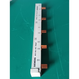 บัสบาร์ซีเมนส์ 2P 5ST3 706-0CC 16มม. สำหรับอุปกรณ์จ่ายไฟ - Product Image 1