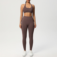 Yoga-set voor dames, 2-delig, halternek, naadloze, hoge taille, nylon-spandex, ademend, actief stretchmateriaal, effen voorzijde