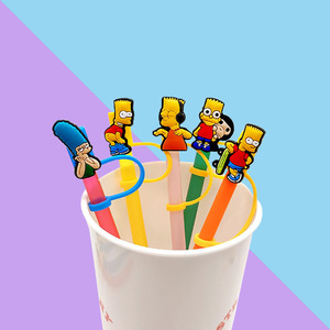 Divertidos dibujos animados <span class=keywords><strong>Simpson</strong></span> reutilizable a prueba de salpicaduras pajita para beber decoración de fiesta promocional dijes de paja cubierta de goma Topper - Product Image 2