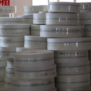 Manguera Plana de PE de Alta Calidad, Flexible <span class=keywords><strong>y</strong></span> Ecológica, de 2.5 Pulgadas <span class=keywords><strong>y</strong></span> 100 m, para Jardinería, Paisajismo, <span class=keywords><strong>Riego</strong></span> Agrícola <span class=keywords><strong>y</strong></span> <span class=keywords><strong>Agua</strong></span> <span class=keywords><strong>Potable</strong></span> - Product Image 1