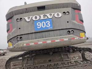 Excavatrice sur chenilles Volvo EC950E d'occasion, 90 tonnes, pour l'exploitation minière, peinture d'origine Volvo EC950E, à vendre - Product Image 2