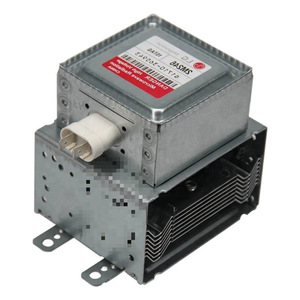 Magnetron M24FB-610 2450 MHz – Pièce de rechange pour four à micro-ondes – Composant haute tension - Product Image 1