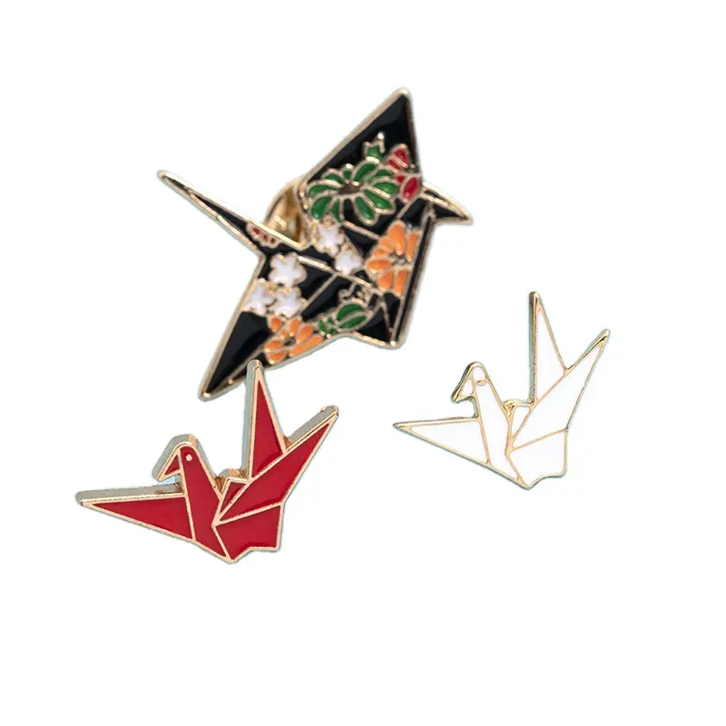 Most Popular Romantic Thousand Paper Cranes Fashion Jewelry Metal Pins With Custom Design For Hat
