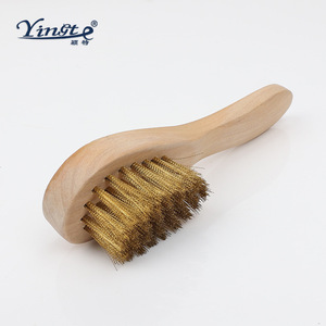 Cepillo para zapatos Yinste de madera maciza con alambre de cobre para limpiar botas de nieve de gamuza y cuidar el terciopelo - Product Image 4