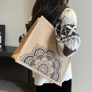 2025 Có Thể Gập Lại Tái Sử Dụng Mua Sắm Với In Logo Bông Tùy Chỉnh Sinh Thái Thân Thiện Với Sản Phẩm Vai Cho Phụ Nữ Vải Đay Tote Túi - Product Image 6