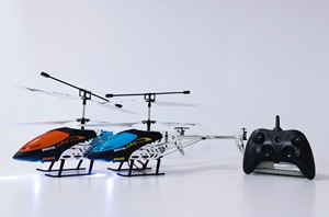 2,4G altura mantener avión 3,5 CH <span class=keywords><strong>helicóptero</strong></span> de control remoto con luz giroscopio color azul <span class=keywords><strong>naranja</strong></span> - Product Image 6