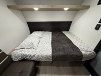 Caravane de camping compacte moderne de haute qualité, directement de l'usine, 4x4, conforme aux normes australiennes, en fibre de verre, en vente