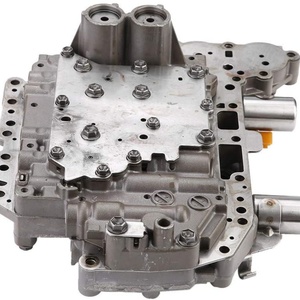En Stock: Cuerpo de Válvulas de Transmisión Automática Remanufacturado U140 U240 para 1969-1988 - Product Image 1