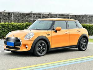 <span class=keywords><strong>MINI</strong></span> ONE 1.2T Turbo Manual <span class=keywords><strong>2016</strong></span> Usado, <span class=keywords><strong>5</strong></span> <span class=keywords><strong>Puertas</strong></span>, Hatchback F55, Gasolina, Auto Urbano Pequeño, Volante a la Izquierda, <span class=keywords><strong>5</strong></span> Asientos, Vehículo Económico en Stock - Product Image 2