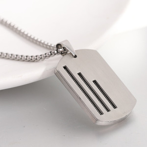 Collier militaire en acier inoxydable, 39 mm, design à trois bandes, pour un usage quotidien, cadeau - Product Image 1