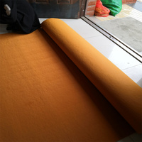 Tapis jetables en polyester tissé épais, fabriqués à la machine, longs, rouges, pour allées de mariage extérieures, imperméables et écologiques, vente en gros