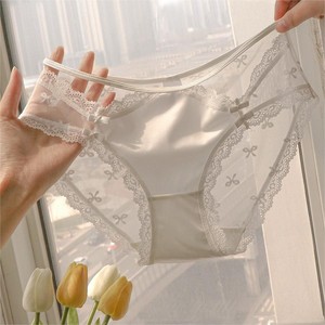 Nouvelles culottes en dentelle transparente pour femmes matures et jeunes filles, en satin respirant à l'avant, style français, vente en gros - Product Image 5