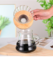 Pembuat Kopi Kaca Borosilikat Profesional 360ml 600ml Ramah Lingkungan Portabel Pour Over Coffee Server Peralatan Barista
