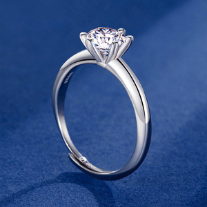 Nouvelle <span class=keywords><strong>Bague</strong></span> <span class=keywords><strong>Solitaire</strong></span> 2026 en Argent 925 Plaqué Or Blanc, Motif Cœur et Flèche, Sertie de Moissanite VVS GRA de 1 carat à Taille Ronde et Six Griffes - Product Image 4