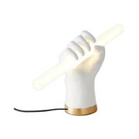 Lampe de table LED moderne de style nordique contemporain, décoration de luxe pour la maison avec base E26, lampe de bureau en résine faite à la main
