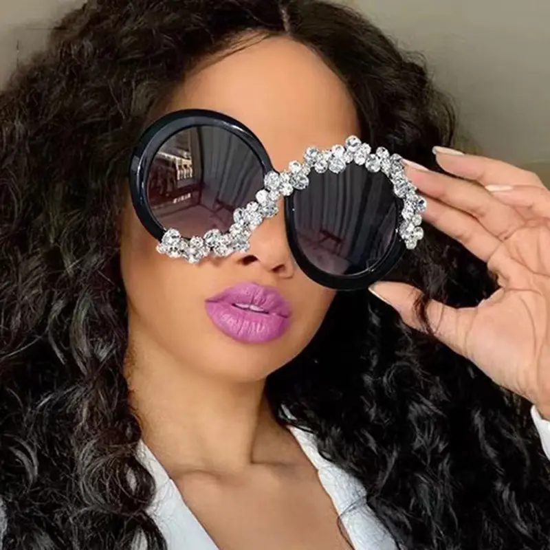 Luxury Shades Fashion Trendy Sun Glasses Large Round S Letter Bling Rhinestone Sunglasses Oversized For Women Female