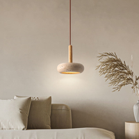 Lampe suspendue LED en travertin Wabi Sabi pour îlot de cuisine, salle à manger et décoration de restaurant, lampe suspendue de chevet en pierre de grotte jaune