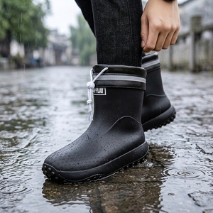 Scarpe Sportive Impermeabili <span class=keywords><strong>da</strong></span> Uomo Antiscivolo <span class=keywords><strong>Stivali</strong></span> <span class=keywords><strong>da</strong></span> <span class=keywords><strong>Pioggia</strong></span> a Taglio Basso per Pesca e Nautica Direttamente dalla Fabbrica - Product Image 1