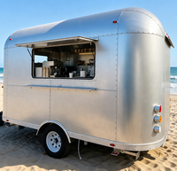 Camion de restauration mobile en acier inoxydable au design professionnel, logo personnalisé, équipement de cuisine flexible, résistant à la rouille