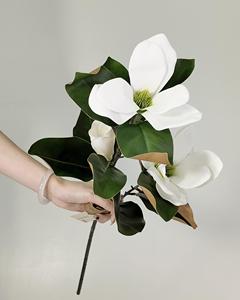 Vente flash : 3 têtes de fleurs de magnolia artificielles pour la décoration de la maison, arrangement floral de mariage, fleurs de magnolia artificielles blanches - Product Image 5