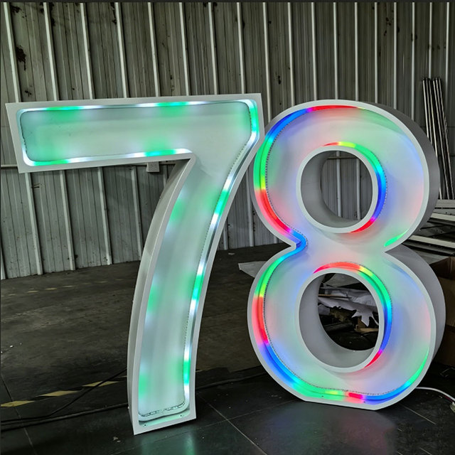 Free Standing Light up Numbers 4Ft Led Light Birthday Led Letters 0-9 A-Z Rgb Neon Led Number Light for Party Birthday Decor