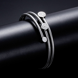 Pulsera de Cadena de Serpiente de Acero Inoxidable de 3 mm con Incrustaciones de Diamantes, Tres Redondos, Joyería de Regalo para Mujer - Product Image 4