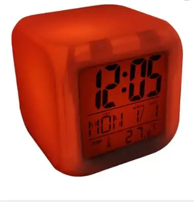 7 צבע שינוי Led מעורר דיגיטלי שעון עם רדיו שעון ואזעקה