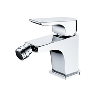 Robinet de lavabo à débit bas monté sur un pont de hauteur moyenne Standard du brésil pour salle de bain