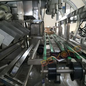 Machine de remplissage de bouteilles d'eau industrielle de <span class=keywords><strong>20</strong></span> <span class=keywords><strong>litres</strong></span> 450BPH avec lavage - Product Image 4