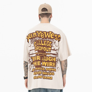 เสื้อยืดผู้ชายพิมพ์ลายตัวอักษรขนาดใหญ่สไตล์วินเทจลำลองสำหรับสวมใส่ทุกวัน - Product Image 1