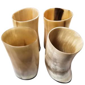 Vaso de chupito de cuerno de primera calidad para bebidas alcohólicas, vaso de chupito de cuerno tradicional para regalo cultural, vaso de whisky único hecho a mano - Product Image 1