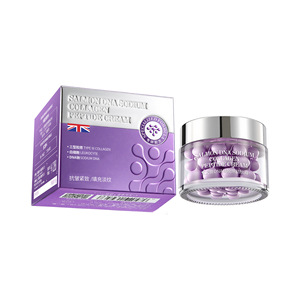 Crema Viso Idratante e Illuminante per Donne Uso Diurno Vendita all'Ingrosso - Product Image 1