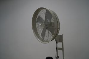 Ventilador de Pared Metálico de 24 Pulgadas, Color Negro/Plateado/Blanco, Caja de Control de Pared, OEM/ODM, Eficiente Energéticamente, 5* GAPIDF021 (KTW-2460) - Product Image 5