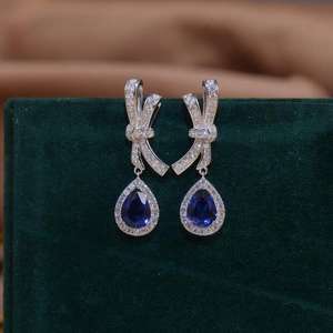 Pendientes de Plata y Oro con Forma de Bola de Zafiro, Regalo para Amigas - Product Image 2