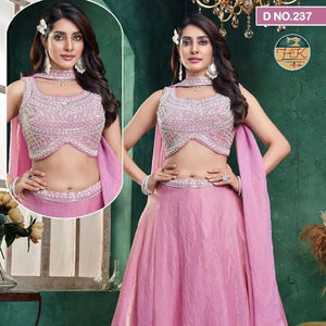 Lehenga Choli de Seda Rosa Bebé Brillante con Blusa Bordada en Plata con Dobladillo Recortado y Dupatta a Juego - Product Image 1