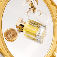 Flacons de parfum élégants en verre transparent de 50 ml avec pulvérisateur atomiseur, portables et rechargeables, compatibles avec les diffuseurs à bâtonnets d'aromathérapie