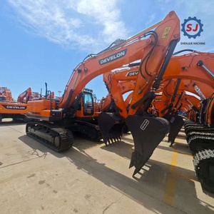 Excavatrice sur chenilles DX225 en excellent état, neuve, prix avantageux, avec garantie d'un an - Product Image 2