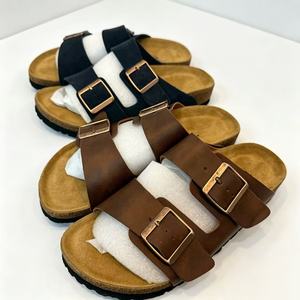 Birkenstocks – Mules et sabots de pêcheur pour hommes toutes saisons, sandales gladiateur à bout carré en cuir véritable beige, pantoufles de massage - Product Image 4