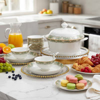 Service de table en porcelaine verte de style européen de haute qualité pour mariage, avec boîte cadeau, vente en gros, logo personnalisé, OEM