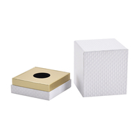 Boîtes de papier d'emballage de luxe personnalisées en blanc et or parfum/cosmétique avec insert en mousse pour offrir des cadeaux de qualité supérieure