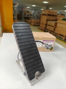 Hitachi máy móc xây dựng Pedal <span class=keywords><strong>Accelerator</strong></span> ya00003929 loader phần - Product Image 3