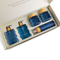 Boîte d'expédition en carton ondulé premium avec insert en papier et bande de protection pour coffret de soins de la peau